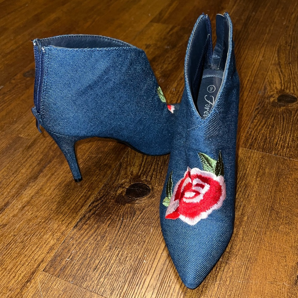 Blue Denim Floral Rose Embroidered Stiletto Heel Y2K Fashion Ankle Boots Size 9 - Picture 5 of 12